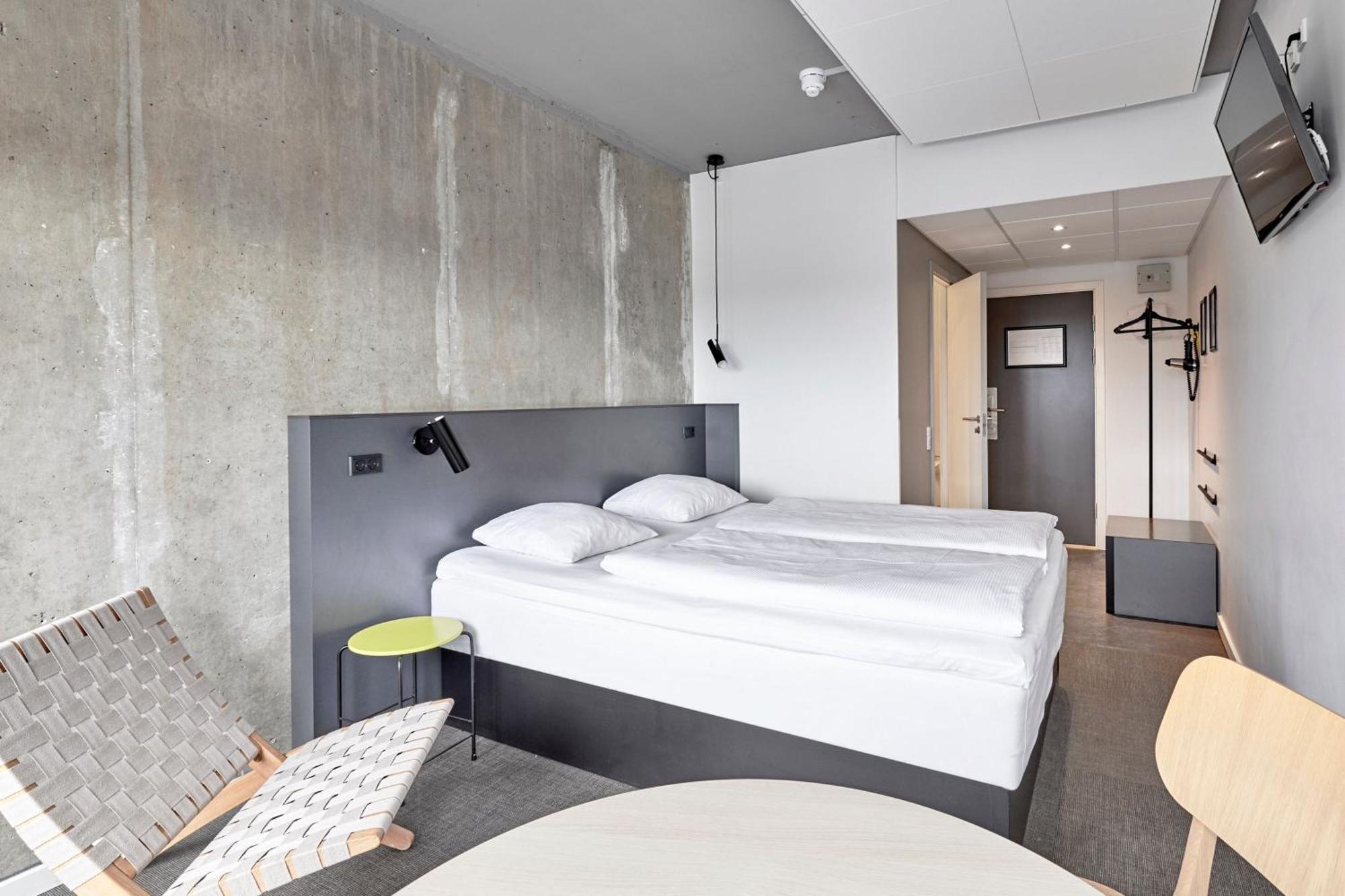 ซลีป โฮเต็ล โอร์ฮุส ซิด วิบี Hotel ออร์ฮูช ภายนอก รูปภาพ