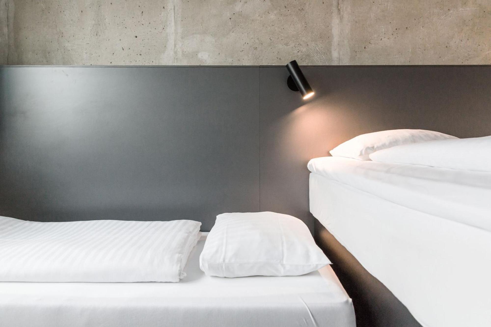 ซลีป โฮเต็ล โอร์ฮุส ซิด วิบี Hotel ออร์ฮูช ภายนอก รูปภาพ